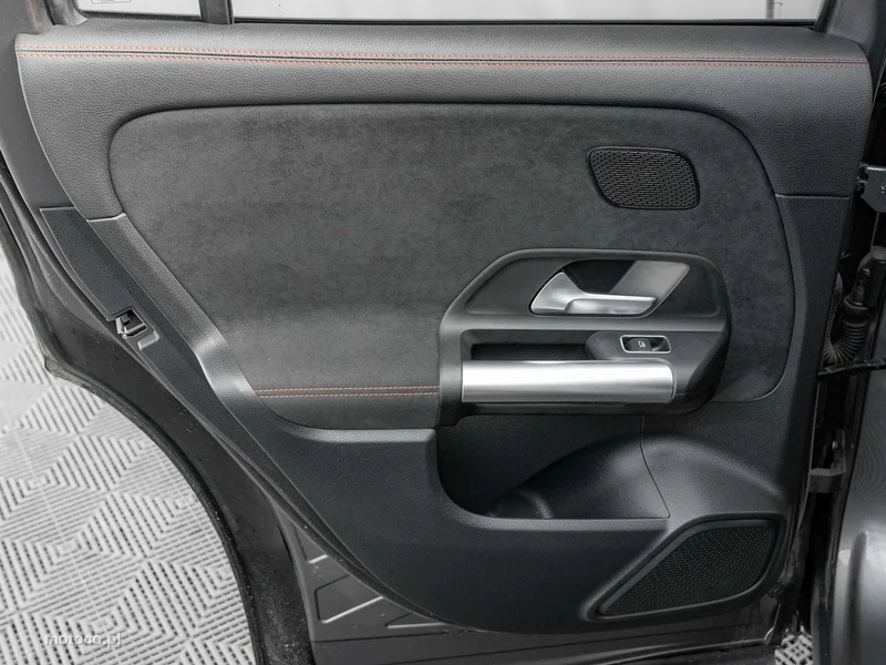 Mercedes-Benz EQA 23
