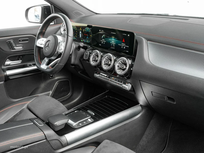 Mercedes-Benz EQA 32