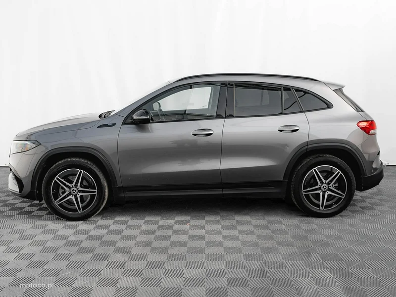 Mercedes-Benz EQA 9