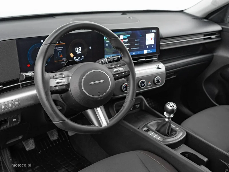Hyundai KONA 6