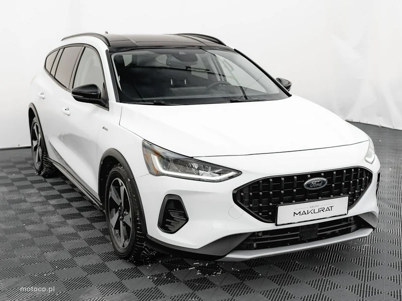 Ford Focus IV 3