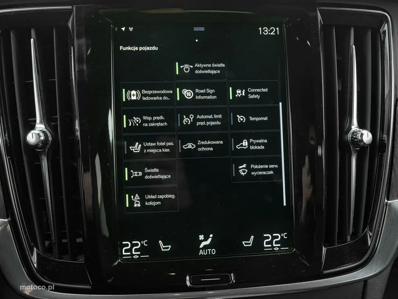 Volvo V90 Cross Country 21