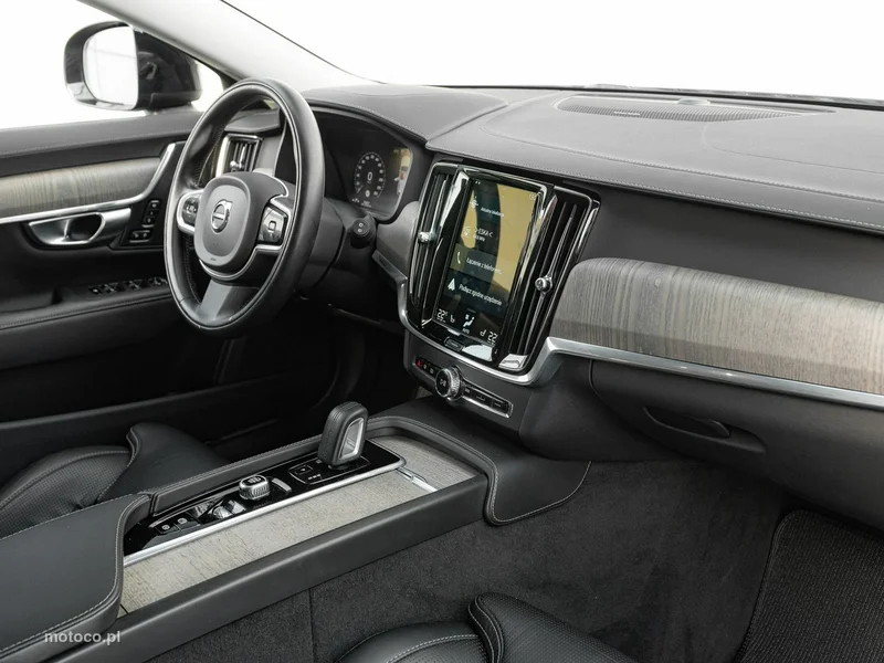 Volvo V90 Cross Country 35
