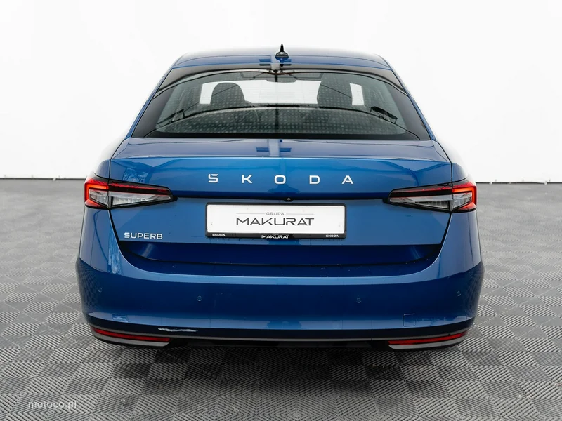Skoda Superb III 9