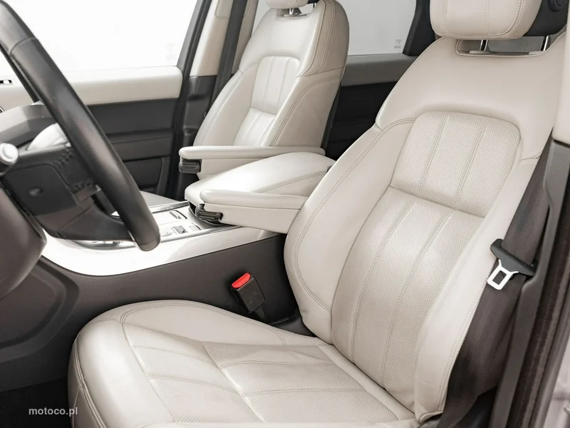 Land Rover Range Rover Sport 13