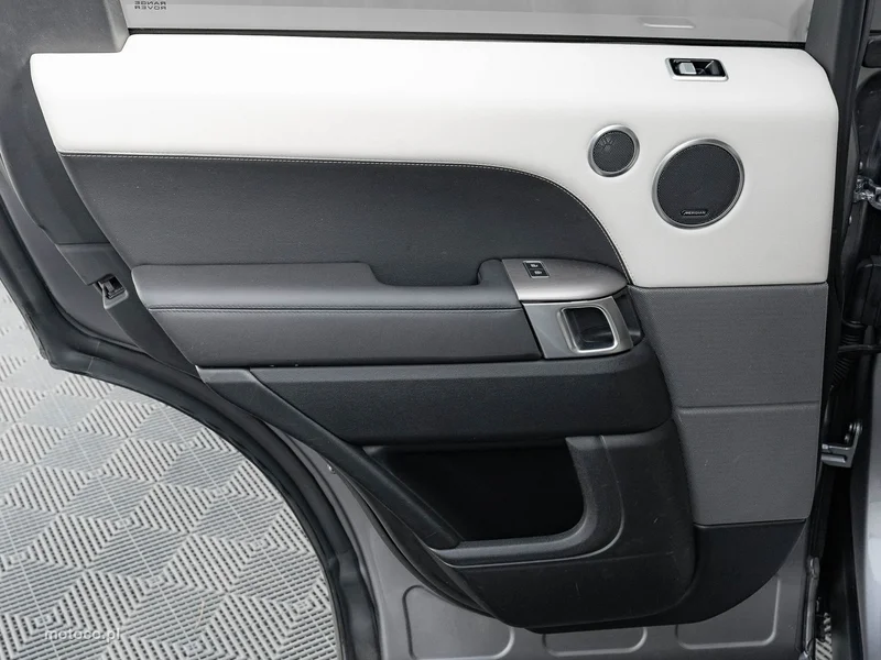 Land Rover Range Rover Sport 27