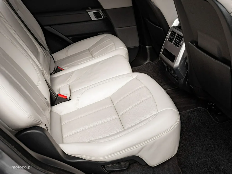 Land Rover Range Rover Sport 33