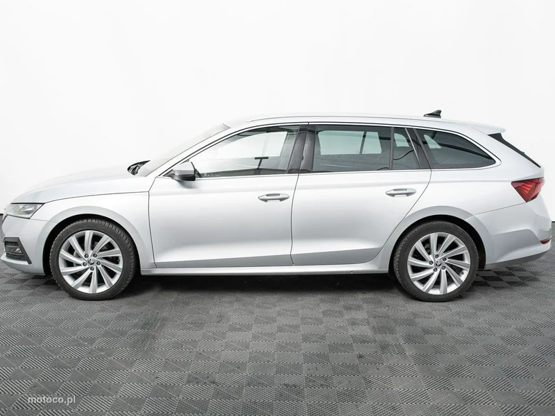Skoda Octavia IV 8