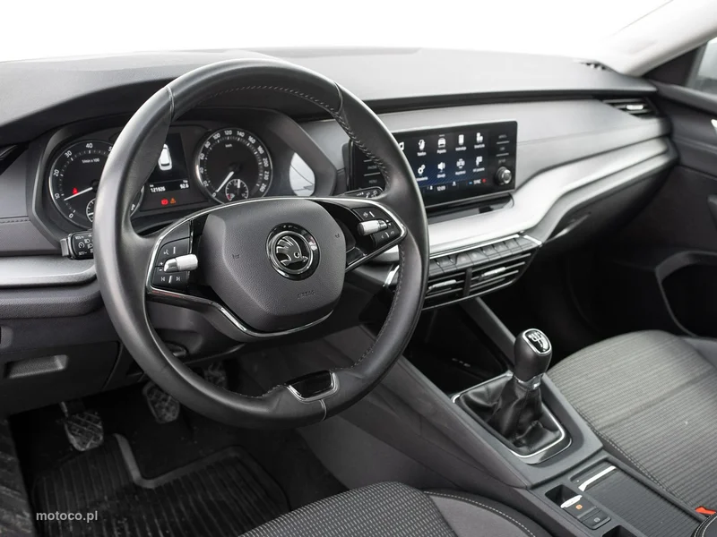 Skoda Octavia IV 6