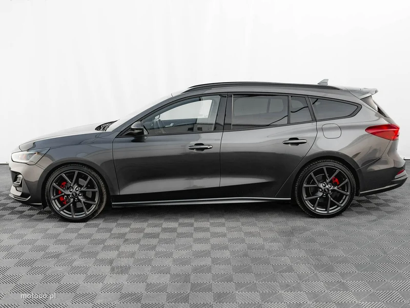 Ford Focus IV 9