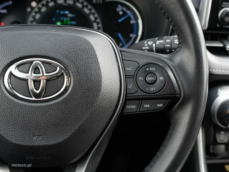 Toyota RAV 4 XA50 15
