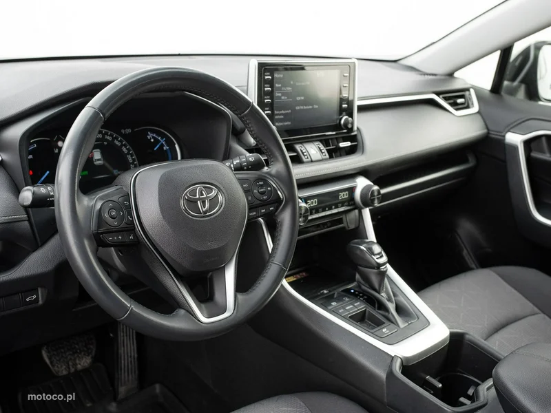 Toyota RAV 4 XA50 6