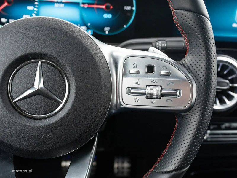Mercedes-Benz EQA 17