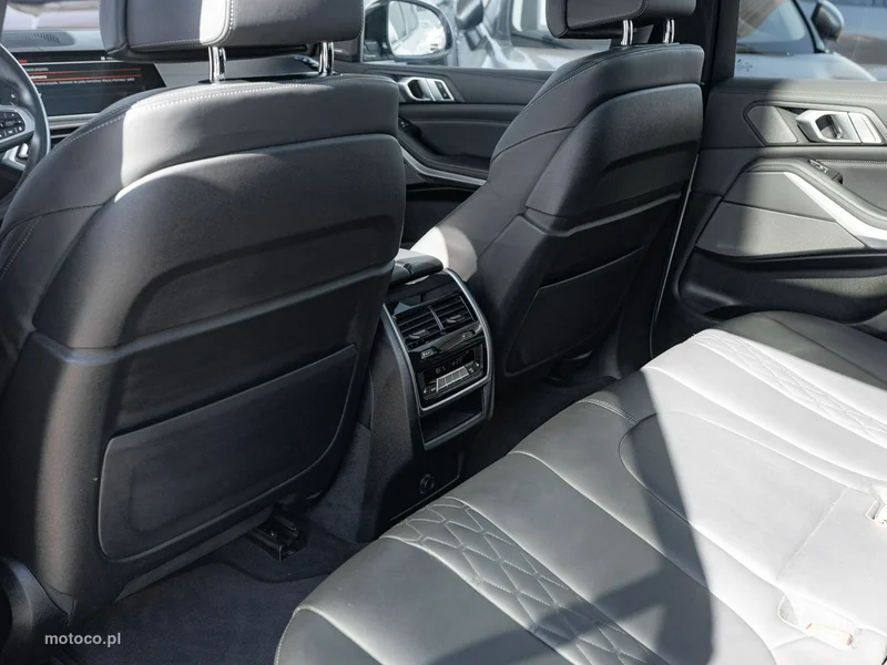 BMW X5 G05 23