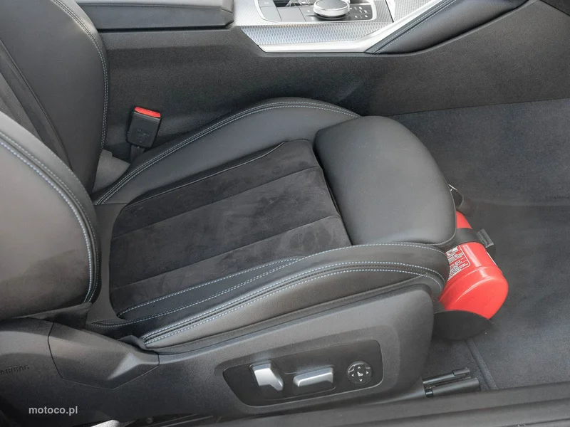 BMW Seria 2 G42 230 25