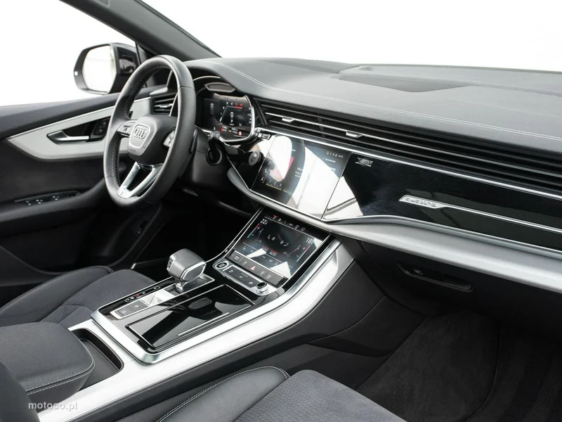 Audi Q8 4M 29