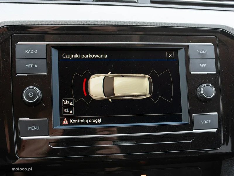 Volkswagen Passat B8 24