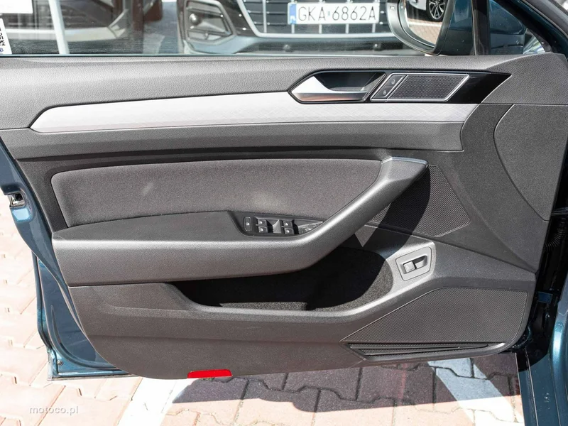 Volkswagen Passat B8 9