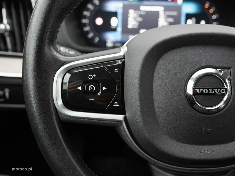 Volvo XC 60 13