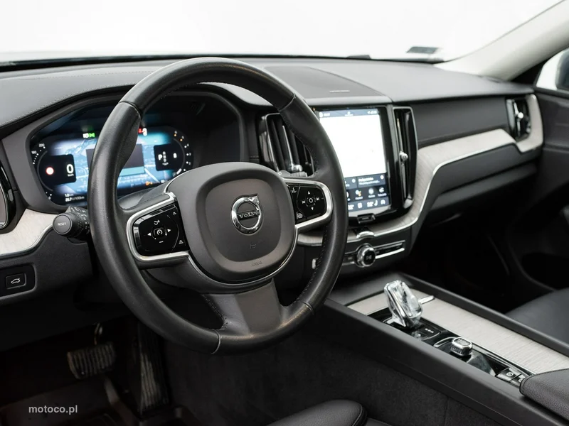 Volvo XC 60 6