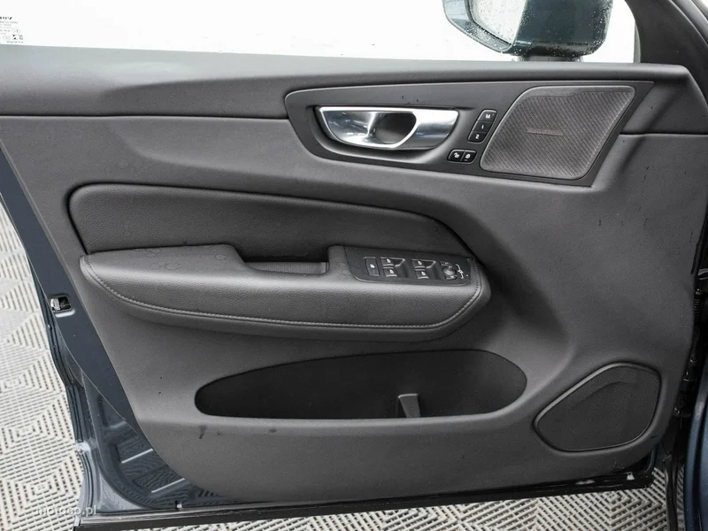 Volvo XC 60 9