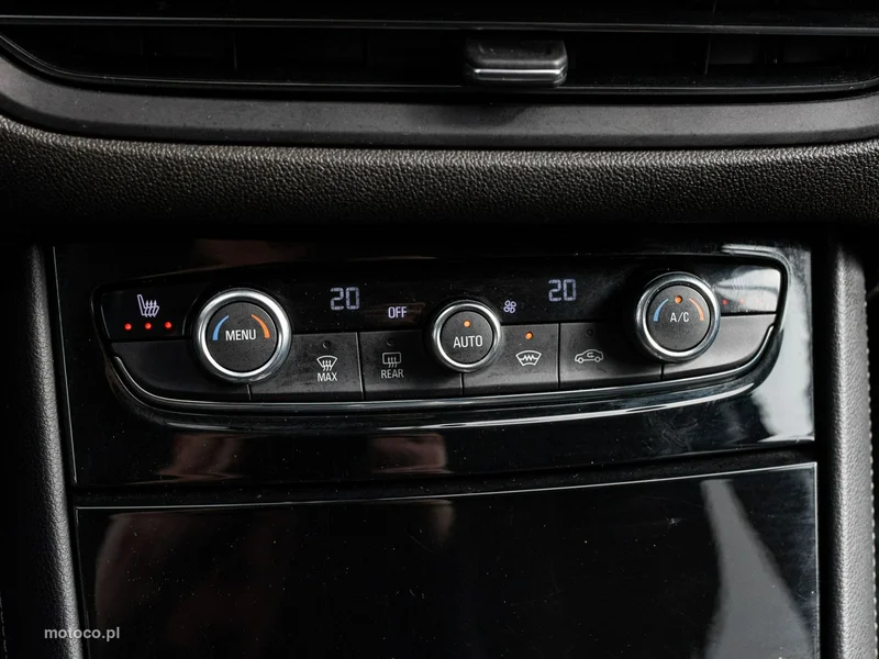 Opel Grandland I 16