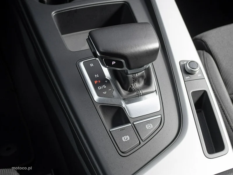 Audi A4 B9 19