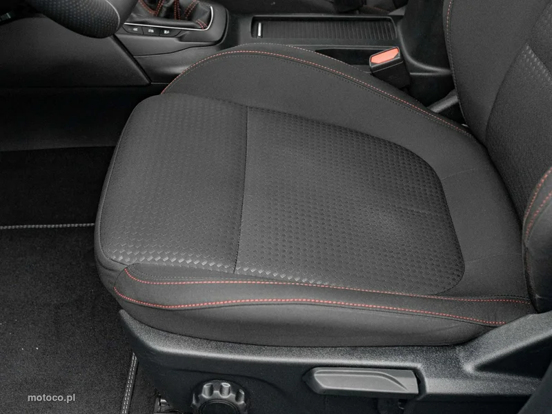 Ford Focus IV 11