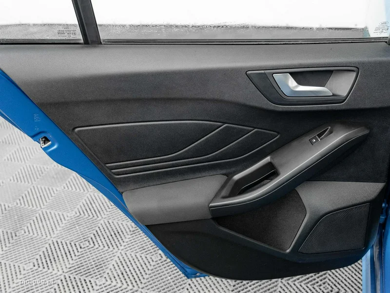 Ford Focus IV 23