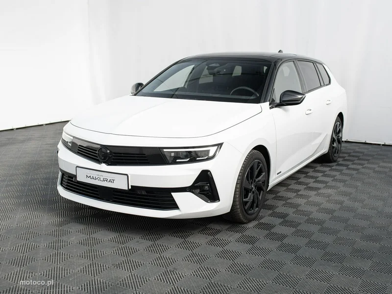 Opel Astra L 2