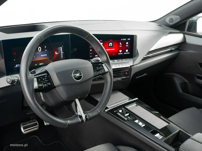 Opel Astra L 6