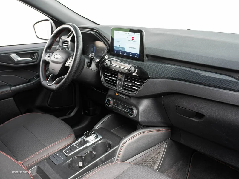 Ford Kuga II 30