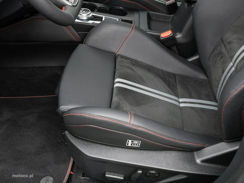 Ford Focus IV 11