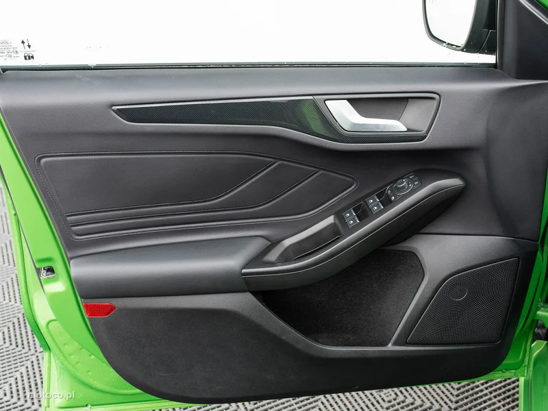 Ford Focus IV 10