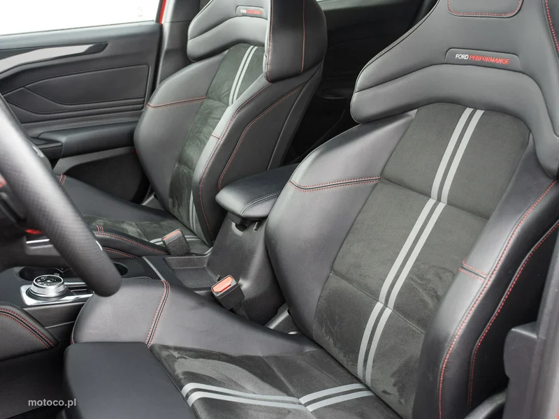 Ford Focus IV 11