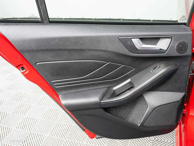 Ford Focus IV 23
