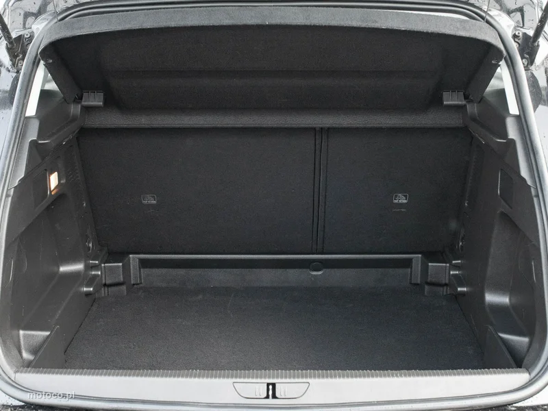 Opel Grandland I 27