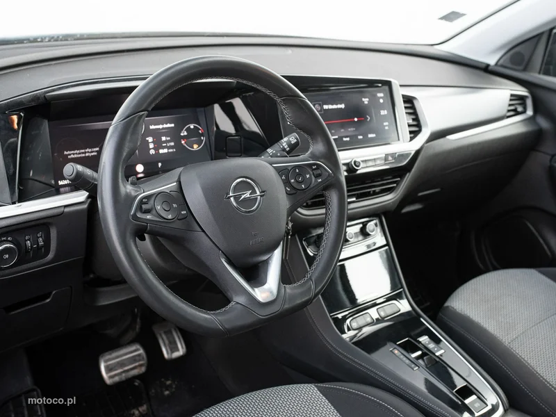 Opel Grandland I 6