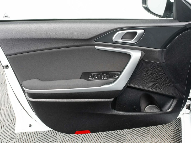 Kia Cee'd 10