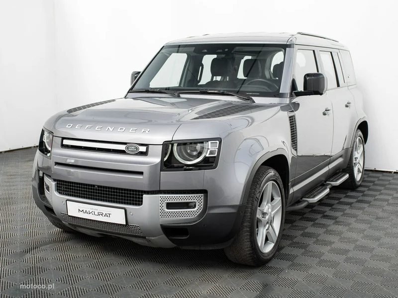 Land Rover Defender 2