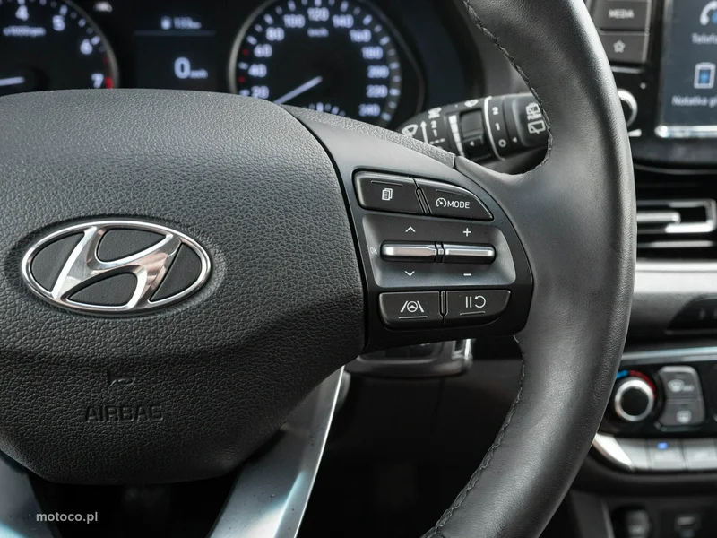 Hyundai i30 12