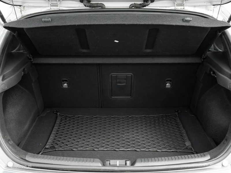 Hyundai i30 23
