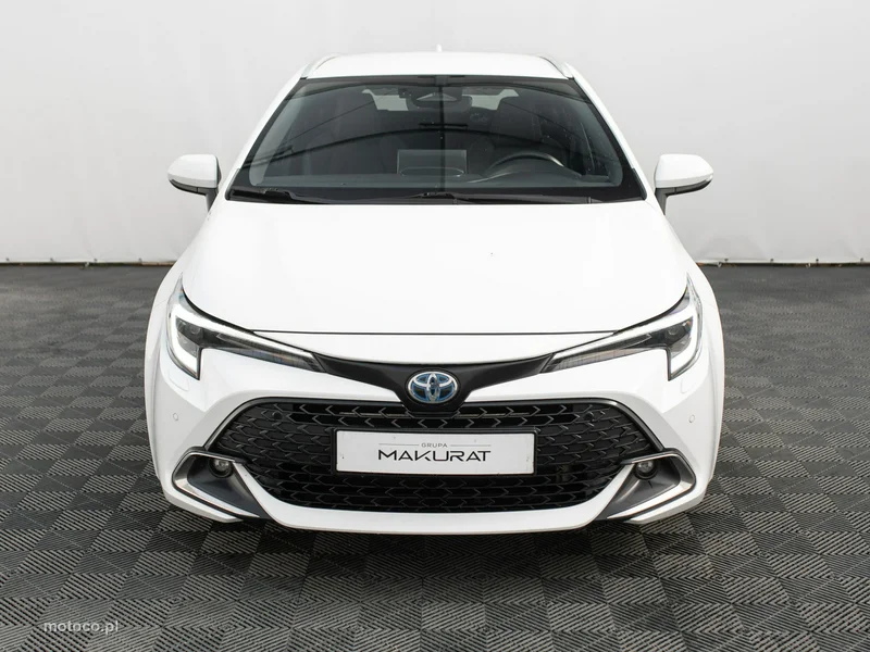 Toyota Corolla E210 7