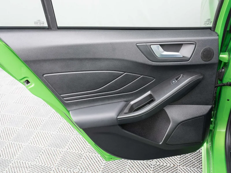 Ford Focus IV 24