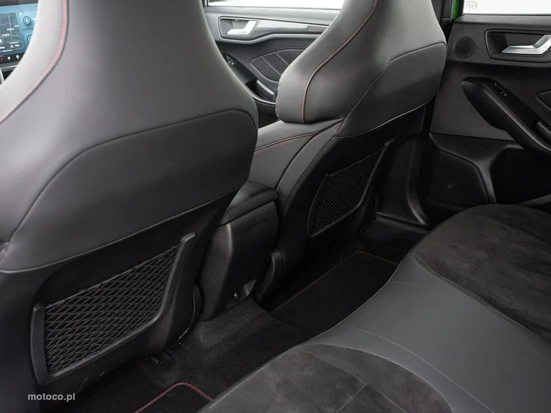 Ford Focus IV 25