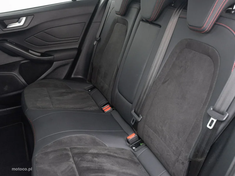 Ford Focus IV 26