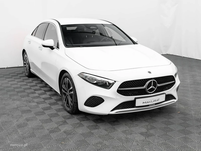 Mercedes-Benz Klasa A W177 A 200 3