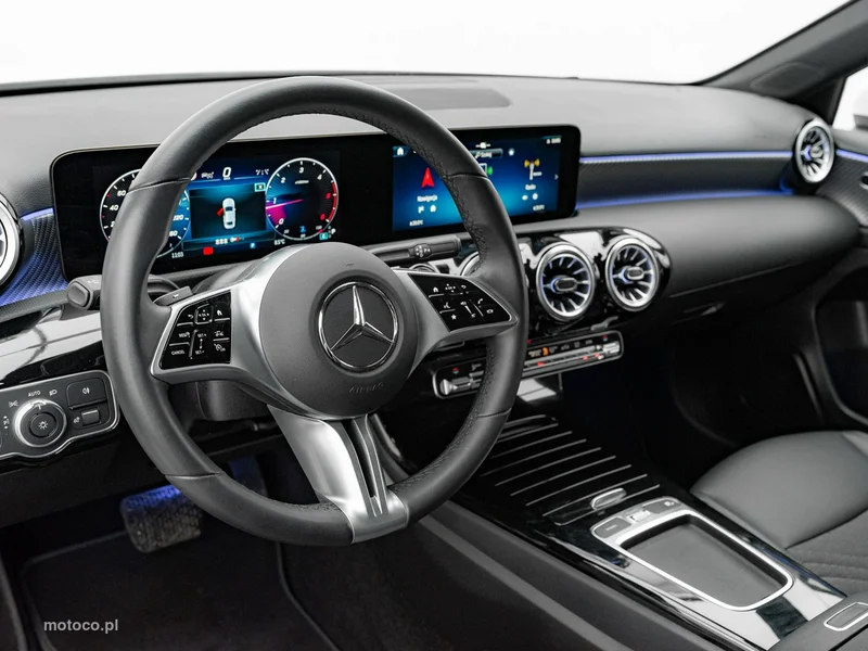 Mercedes-Benz Klasa A W177 A 200 6