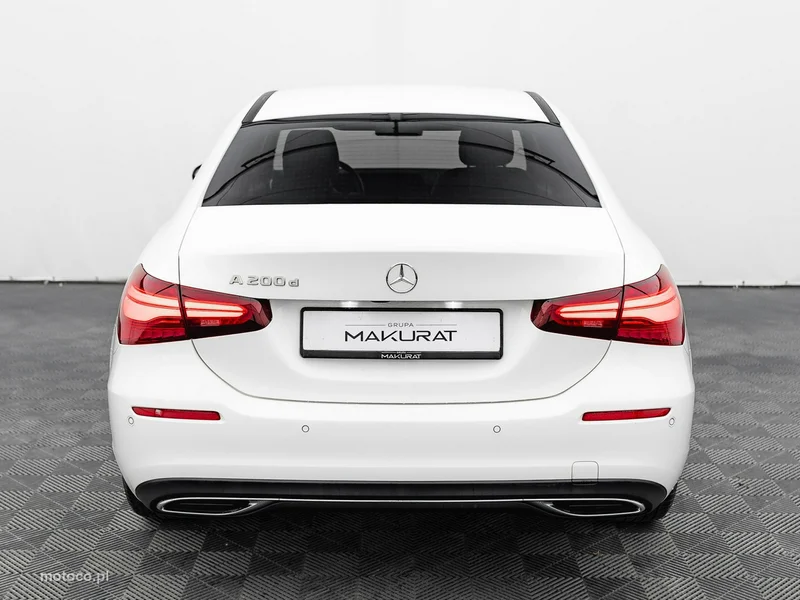 Mercedes-Benz Klasa A W177 A 200 9