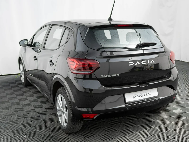 Dacia Sandero 4